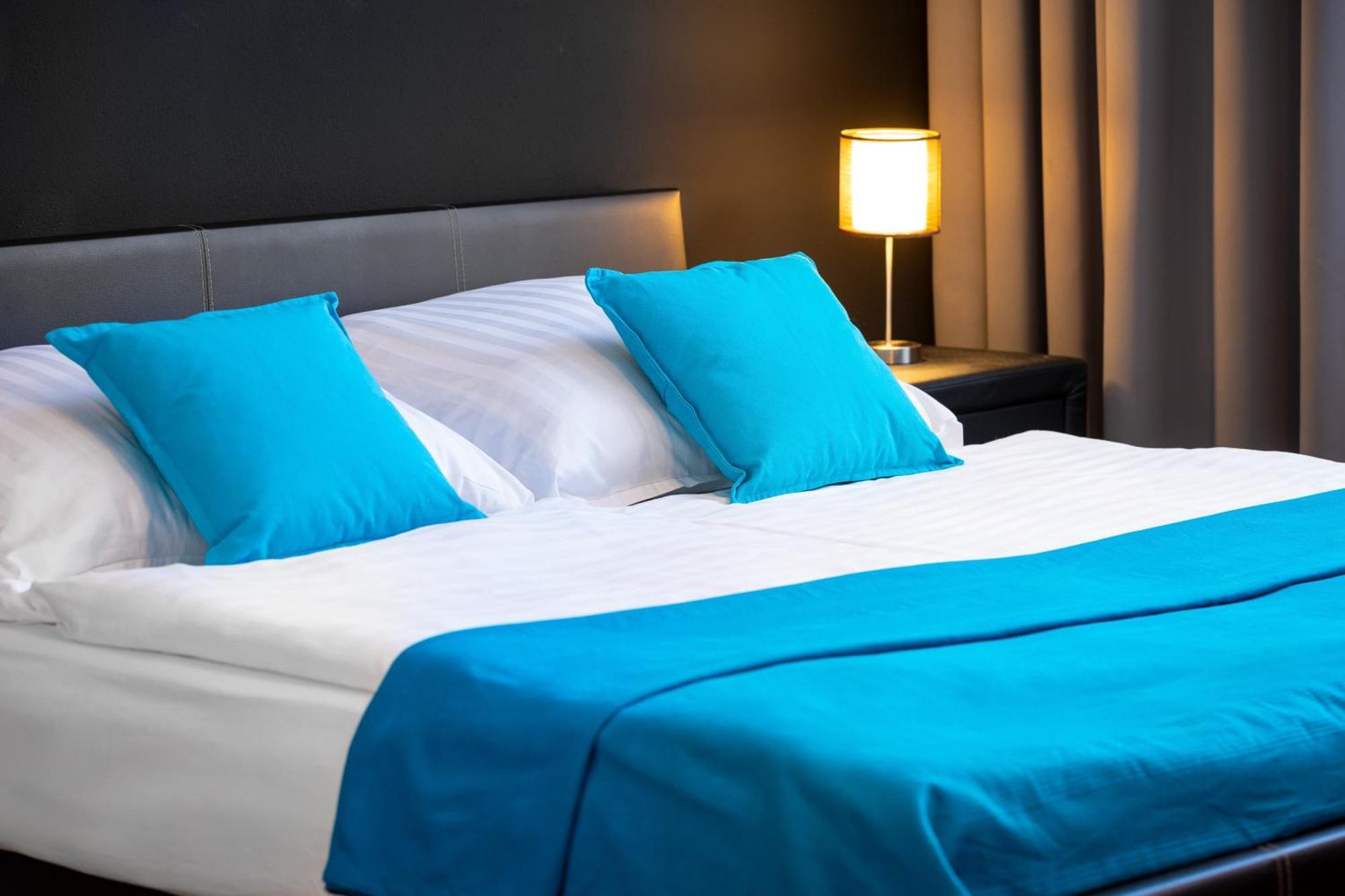 Skackava - Beautiful New Apartment In Direct Centrum, 24H Self Check-In Banska Bystrica Exterior photo